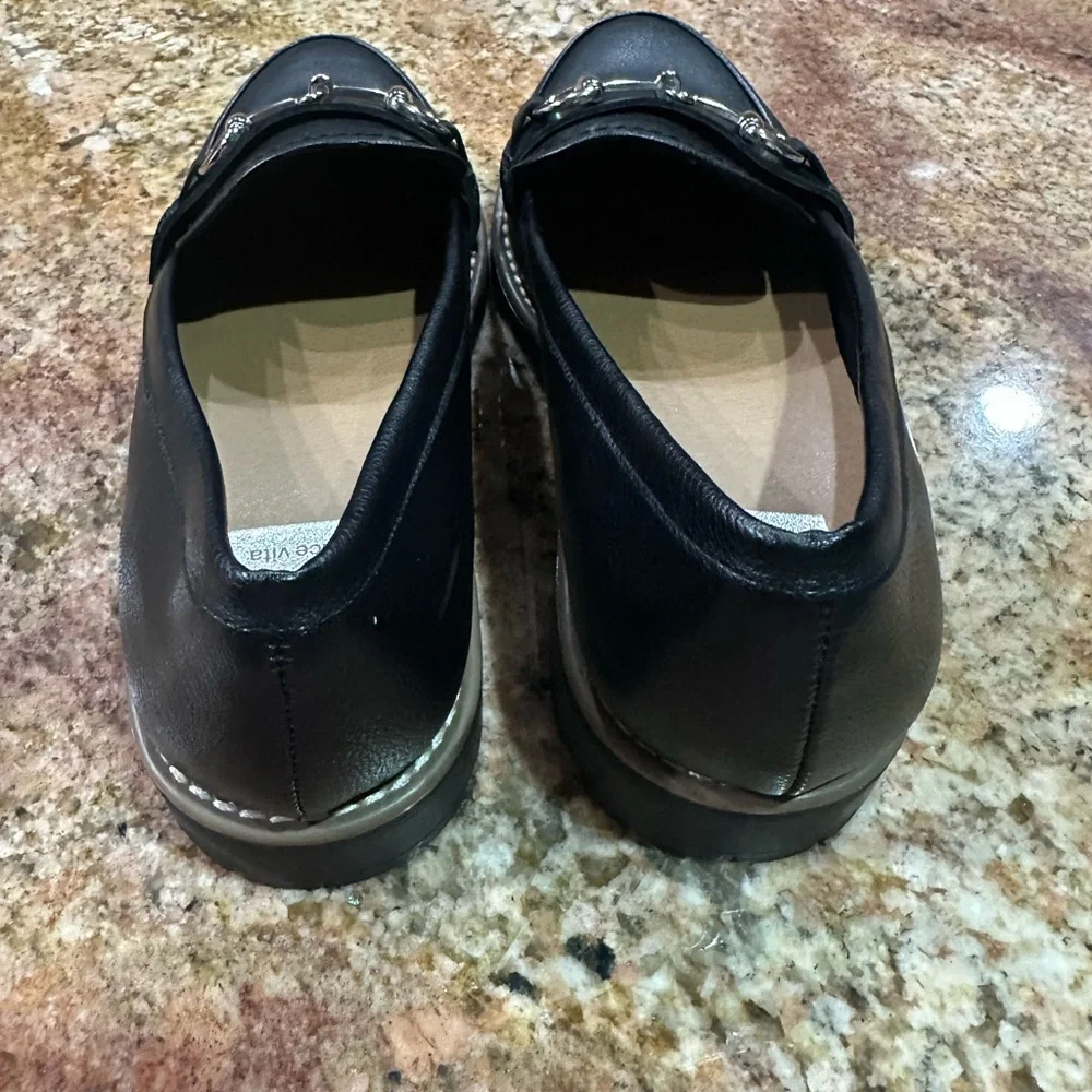 DV Dolce Vita Women's Cedar Loafer Size 9 Black Slip on
